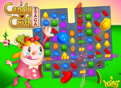 Het populaire spel Candy Crush Saga heeft inmiddels meer actieve gebruikers dan Spotify. Een beursgang voor de maker King Games ligt mogelijk in het verschiet. Menigeen zal waarschijnlijk kunnen beamen dat Candy Crush Saga een ontzettend verslavend spelletje is. Voor iedereen die het spel dat je op je mobieltje of via Facebook kunt spelen nog niet kent: het is een soort drie-op-een-rij met fruit. In tegenstelling tot de meeste spellen, raak je door het toenemende aantal levels nooit uitgespeeld. Het spel kent op dit moment 385 levels, maar elke twee weken komen daar een paar bij. Sinds de lancering op Facebook in april vorig jaar en op mobiel in november, is het spelletje steeds populairder geworden. Uit de laatste gegevens van Appdata blijkt dat Candy Crush Saga inmiddels 45 miljoen maandelijks actieve gebruikers heeft. Dat is meer dan bijvoorbeeld Spotify, stelt zakenkrant The Wall Street Journal. King Games Achter dit succesvolle spelletje zit het bedrijf King Games. Tien jaar geleden opgericht in Stockholm met tegenwoordig kantoren in onder meer Londen, Barcelona en San Francisco. De oprichters hebben hun bedrijf nog volledig in private handen weten te houden, dus winstcijfers zijn niet openbaar. Toch liet mede oprichter Riccardo Zacconi eerder weten dat King sinds 2005 winst maakt. Dat was ook het laatste jaar dat het bedrijf met de pet rond ging bij investeerders. Geld wordt verdiend met wat de spelers betalen voor hulp om verder in het spel te komen. Eerder brachten advertenties via het spel ook geld in het laatje, maar nu Candy Crush Saga zo populair is, is er besloten om de advertenties te schrappen. We weten dan wel niet precies hoe hard de kassa rinkelt voor King, dat hun personeelsbestand flink uitdijt is duidelijk. Op de website van het bedrijf staat een hele waslijst aan open vacatures en aan het einde van het jaar wordt verwacht dat het aantal werknemers bijna is verdubbeld van 450 naar 700 mensen. Beursgang? Wat zou je zelf doen met zo’n hit? Keihard cashen waarschijnlijk. Het is dan ook niet verwonderlijk dat er eind juni geruchten de kop op staken van een mogelijke beursgang van King. Het zou verschillende zakenbanken hebben ingeschakeld om te kijken wat de mogelijkheden zijn. Dit zou betekenen dat fondsen als Apax Partners en Index ventures flink gaan verdienen op hun investering in het bedrijf.