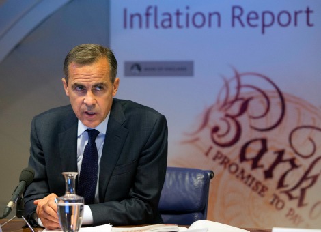 Het belangrijkste rentetarief in Groot-Brittannië blijft ongewijzigd op het historisch lage niveau van 0,5 procent. Dat liet de Bank of England (BoE) donderdag weten na afloop van zijn beleidsvergadering. De Britse rente staat nu al ruim 5 jaar op dat zeer lage niveau. De beslissing om de rente onveranderd te laten, werd algemeen verwacht door economen. De verwachting is dat de BoE in de loop van het jaar de rente zal gaan verhogen. De centrale bank hield tevens de omvang van zijn economische steunbeleid onveranderd op 375 miljard pond. Dat besluit voldeed ook aan de verwachtingen.