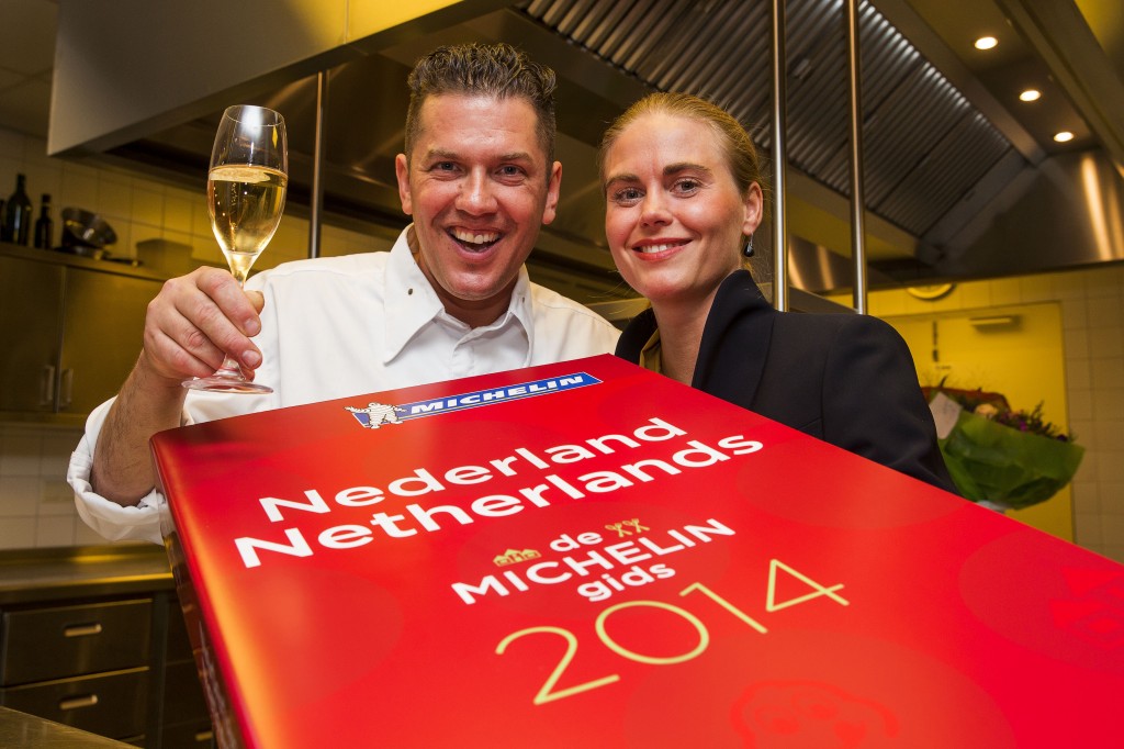 Het aantal restaurants in Nederland is ondanks de recessie toegenomen. Landelijk steeg het restaurantaanbod de afgelopen 5 jaar met 3,1 procent. In de grote steden was de toename relatief groter, met groeicijfers van 6,6 procent en in de vier grootste steden zelfs met 7,7 procent. Dit blijkt uit donderdag gepubliceerd onderzoek naar horeca-ontwikkelingen in de grote steden van Van Spronsen & Partners horeca-advies uit Warmond.