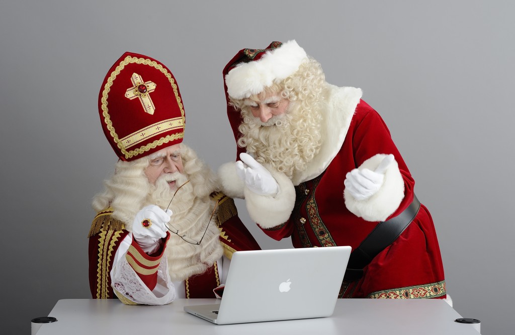 Schijn Voorverkoop naakt Sinterklaas verslaat Kerstman ook dit jaar in december'