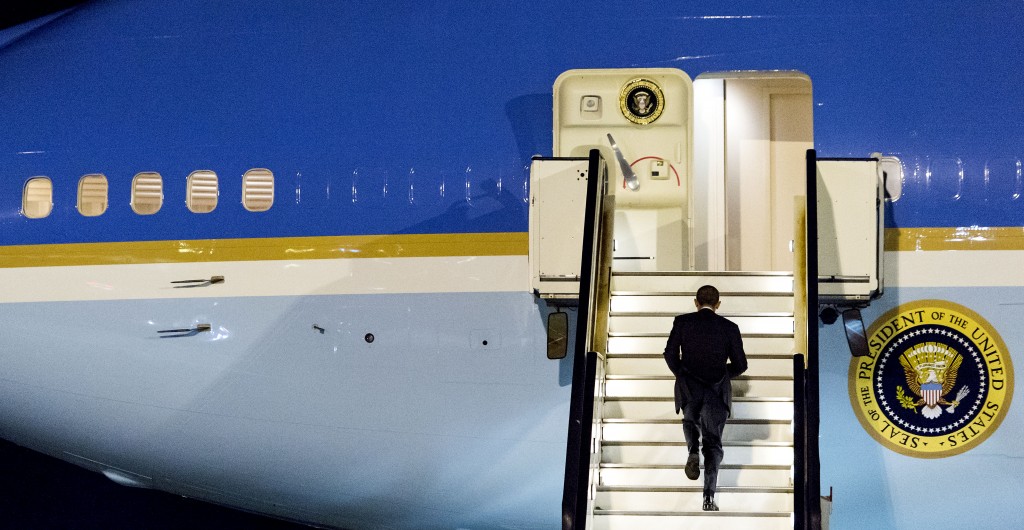 Schiphol is dit jaar twee plaatsen gezakt op de wereldranglijst van internationale luchthavens, die onderzoeksbureau Skytrax jaarlijks opstelt op basis van de keuze van passagiers. De Amsterdamse luchthaven werd voorbij gestreeft door München en Hongkong en kwam op de vijfde plaats terecht, zo werd donderdag in Barcelona bekendgemaakt. De luchthaven Changi in Singapore werd door reizigers voor het tweede jaar op rij uitgeroepen tot de beste. Het vliegveld Incheon in de Zuid-Koreaanse hoofdstad Seoul kwam net als in 2013 op de tweede plaats.