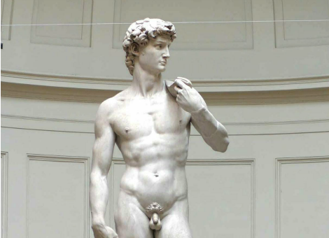 Een van de beroemdste beelden ter wereld, de David van Michelangelo, dreigt door zijn enkels te zakken. Het marmer van het eeuwenoude beeldhouwwerk is aangetast. Er zitten haarscheuren in de benen van de bijbelse figuur. Dat blijkt uit onderzoek dat de universiteit van Florence heeft gedaan aan het symbool van de Italliaanse Renaissance, zo meldt de Italiaanse publieke omroep RAI. David wordt jaarlijks door meer dan 1 miljoen bezoekers bekeken in de Galleria dell' Accademia in de hoofdstad van Toscane. Lees ook Christus-beeld in Rio de Janeiro breekt vinger door blikseminslag Vaticaan spelt naam Jezus verkeerd op munt