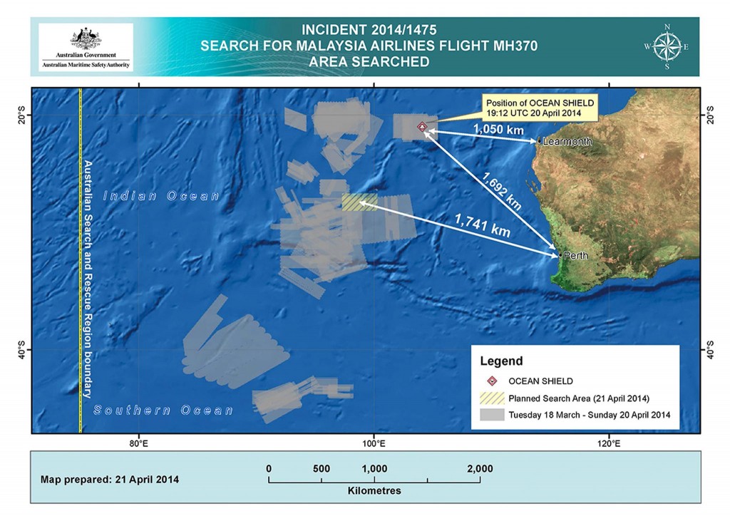 Het Nederlandse bedrijf Fugro zet een gespecialiseerd schip in bij de zoektocht naar het verdwenen toestel van de Malaysia Airlines met vluchtnummer MH370. Dat maakte de bodemonderzoeker uit Leidschendam dinsdag bekend, zonder financiële details van de klus te vermelden. Fugro gaat in opdracht van de Australische raad voor transportveiligheid, dat de leiding heeft over de zoektocht, een groot deel van de zeebodem ten westen van Australië afspeuren.