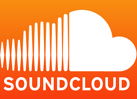 De onlinemuziekdienst SoundCloud staat op het punt een overeenkomst te sluiten met grote platenmaatschappijen. Die zouden een aandeel krijgen in de snelgroeiende aanbieder van muziek via internet en zouden in ruil daarvoor afzien van rechtszaken vanwege het ongeoorloofd gebruik van muziek waarop zij de rechten hebben. Dat meldde financieel persbureau Bloomberg maandag op basis van bronnen. Platenmaatschappijen Universal Music Group, Sony Music Entertainment en Warner Music Group zouden elk een belang van 3 tot 5 procent kunnen krijgen in SoundCloud. Dat bedrijf, dat inmiddels zo'n 250 miljoen luisteraars per maand trekt, zou vervolgens de muziek van de betrokken labels kunnen blijven aanbieden. De deal zou SoundCloud een totale waarde van 500 tot 600 miljoen dollar meegeven. Bij een investeringsronde eerder dit jaar werd de streamingdienst nog op 700 miljoen dollar gewaardeerd.