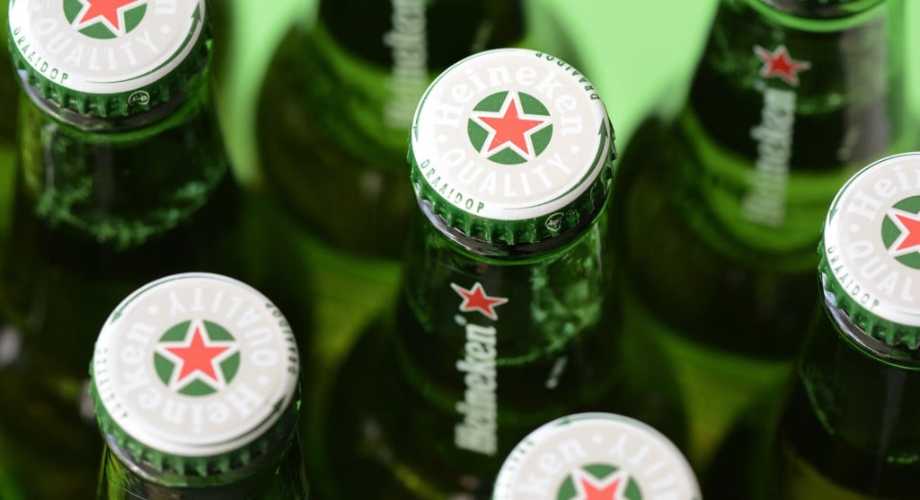 Leo Van Munching Jr., de man die ervoor zorgde dat Heineken een van de meeste geïmporteerde bieren in de VS is geworden, is zondag overleden in zijn huis in Darien, Connecticut.