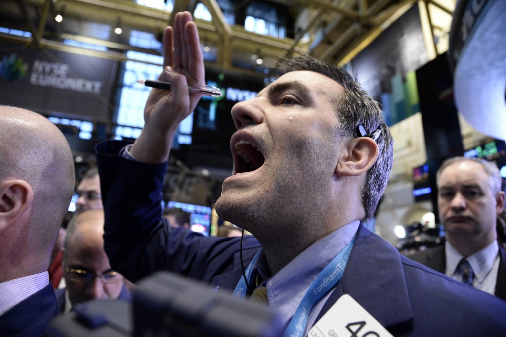 De aandelenbeurzen in New York zijn vrijdag met winst geopend. Daarmee wordt de opmars van de afgelopen dagen voorlopig doorgezet. Beleggers reageren onder meer op positieve nieuwe berichten over de Amerikaanse economie en een reeks bedrijfsresultaten.