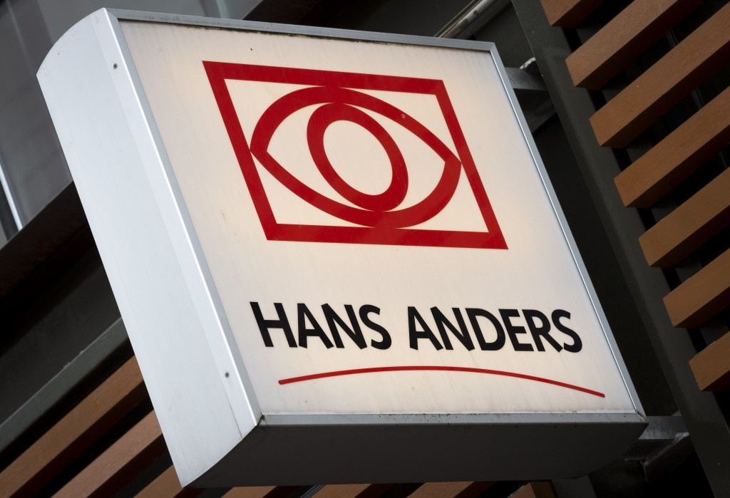 De eigenaren van brillenwinkelketen Hans Anders hebben geen koper kunnen vinden voor het bedrijf. Dat meldde het Financieele Dagblad maandag op basis van ingewijden.