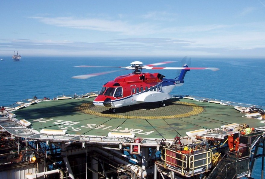 De lage olieprijs treft oliestaten en westerse olieproducenten zoals Shell. In het kielzog van deze verliezers worden ook helikopterbedrijven geraakt. De olie-industrie kent veel toeleveranciers die gevoelig zijn voor het terugschroeven van investeringen. Daarbij kun je denken aan ingenieursbureaus die seismisch onderzoek doen en leveranciers van productiemateriaal. Maar er zijn ook minder voor de hand liggende slachtoffers van de huidige malaise in de oliesector, als gevolg van de forse daling van olieprijzen. Helikopterbedrijven worden bijvoorbeeld ook geraakt, signaleert zakenkrant The Wall Street Journal.