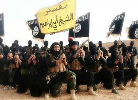 Archiefbeeld van IS-strijders. Foto: EPA