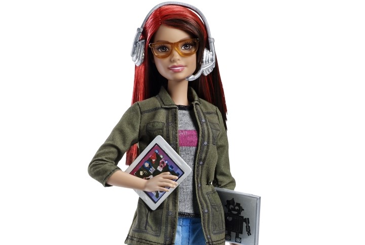 Met de nieuwste Barbiepop zet speelgoedproducent Mattel in op de verdere empowerment en emancipatie van de iconische speelgoedpoppen voor meisjes. Dat is hard nodig, want Barbie is niet meer het verkoopsucces dat ze ooit was. De nieuwste Barbie gaat sportief gekleed en heeft een laptop en een tablet waarop ze spelletjes en apps ontwikkelt. 'Game Developer' Barbie is de nieuwste pop uit Mattel's serie 'Career of the Year' en is meteen een grote hit, zo meldt de site Inc.com. Op website Mattel.com was de Barbie dan ook binnen enkele dagen uitverkocht. De nieuwe Barbie, die aanvankelijk 13 dollar kostte, doet nu al meer dan 100 dollar op veilingsite eBay.