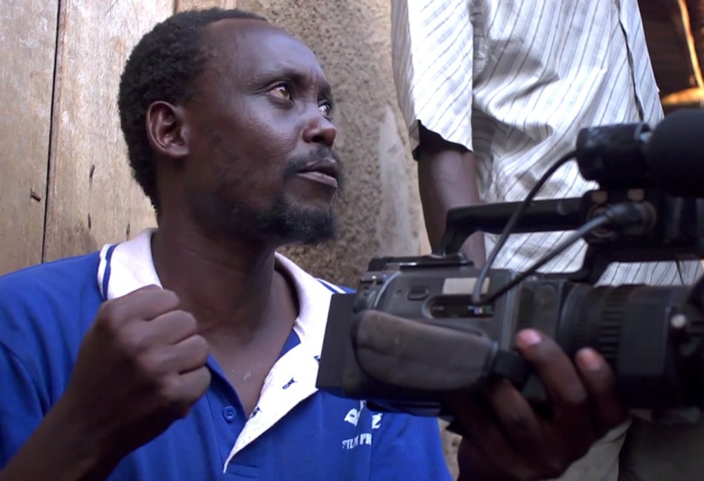 Isaac Nabwana, de aanjager van de Oegandese filmscene. Foto: screenshot Vimeo