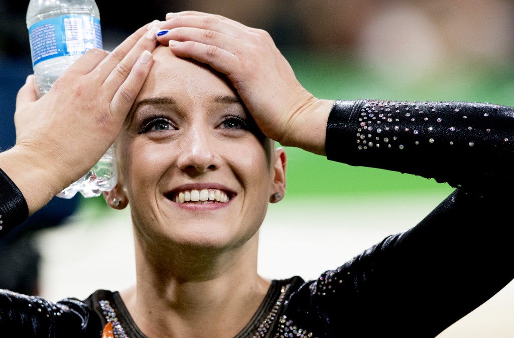 Focus, controle en een ijzersterke routine, dat kenmerkt de atleten die schitteren op de Olympische Spelen in Rio. Ze leveren prestaties waar wij vaak enkel van kunnen dromen. Toch zijn er gewoonten die wij van deze toppers kunnen overnemen voor een succesvoller leven. Business Insider geeft een opsomming van interessante gewoonten van atleten die wij als "gewone mens" kunnen toepassen voor een succesvoller leven.