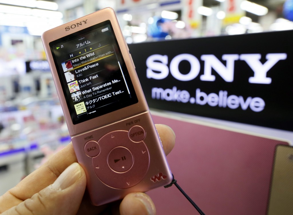 De laatste editie van de Sony Walkman is een beetje duurder dan deze. Foto: EPA