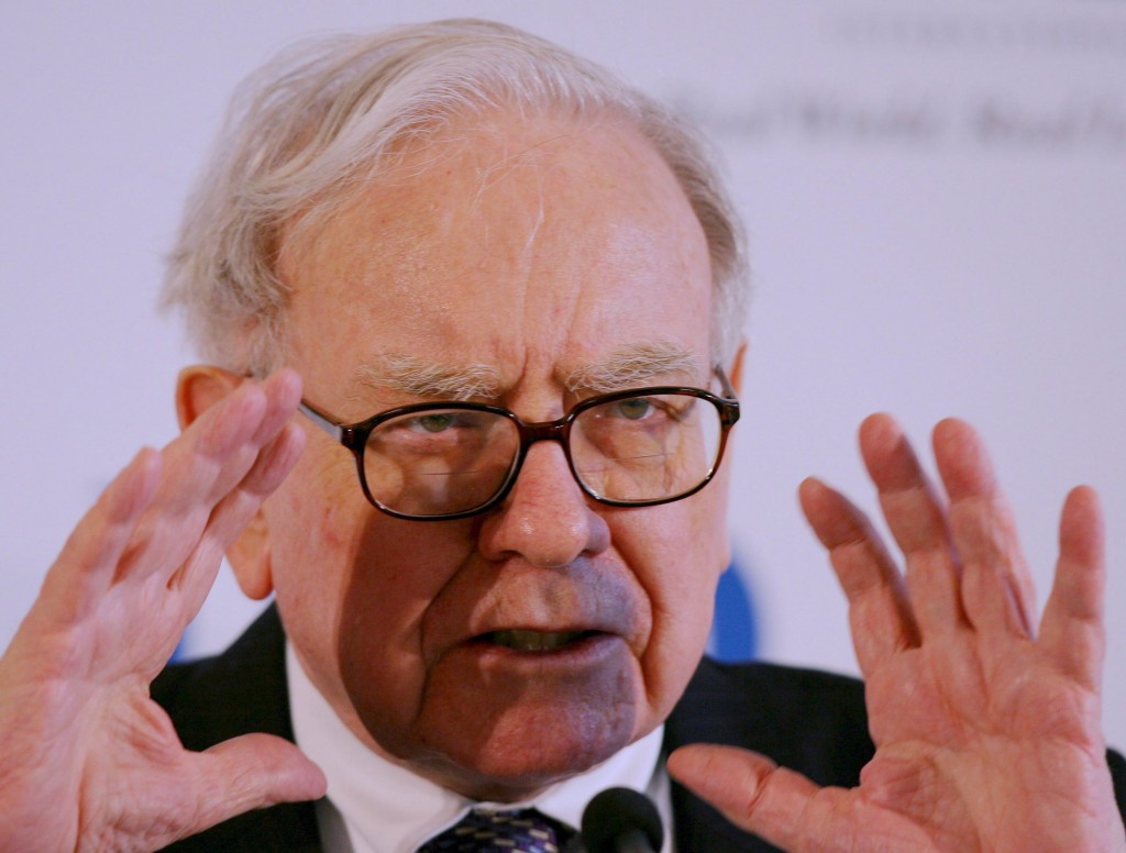 Topbelegger Warren Buffett lijkt een voorkeur te hebben voor stokoude bedrijven. Daar zit een statistische logica in, stelt Hendrik Oude Nijhuis. De intrinsieke waarde van een bedrijf is gelijk aan de waarde van alle toekomstige winsten, verdisconteerd naar het heden. Dat idee, in 1938 omschreven in het boek 'The Theory of Investment Value' van John Bur Williams, is 78 jaar later nog altijd actueel. Het idee heeft tot nu toe de test der tijd doorstaan en verwacht mag daarom worden dat dit idee voorlopig ook nog wel actueel blijft.