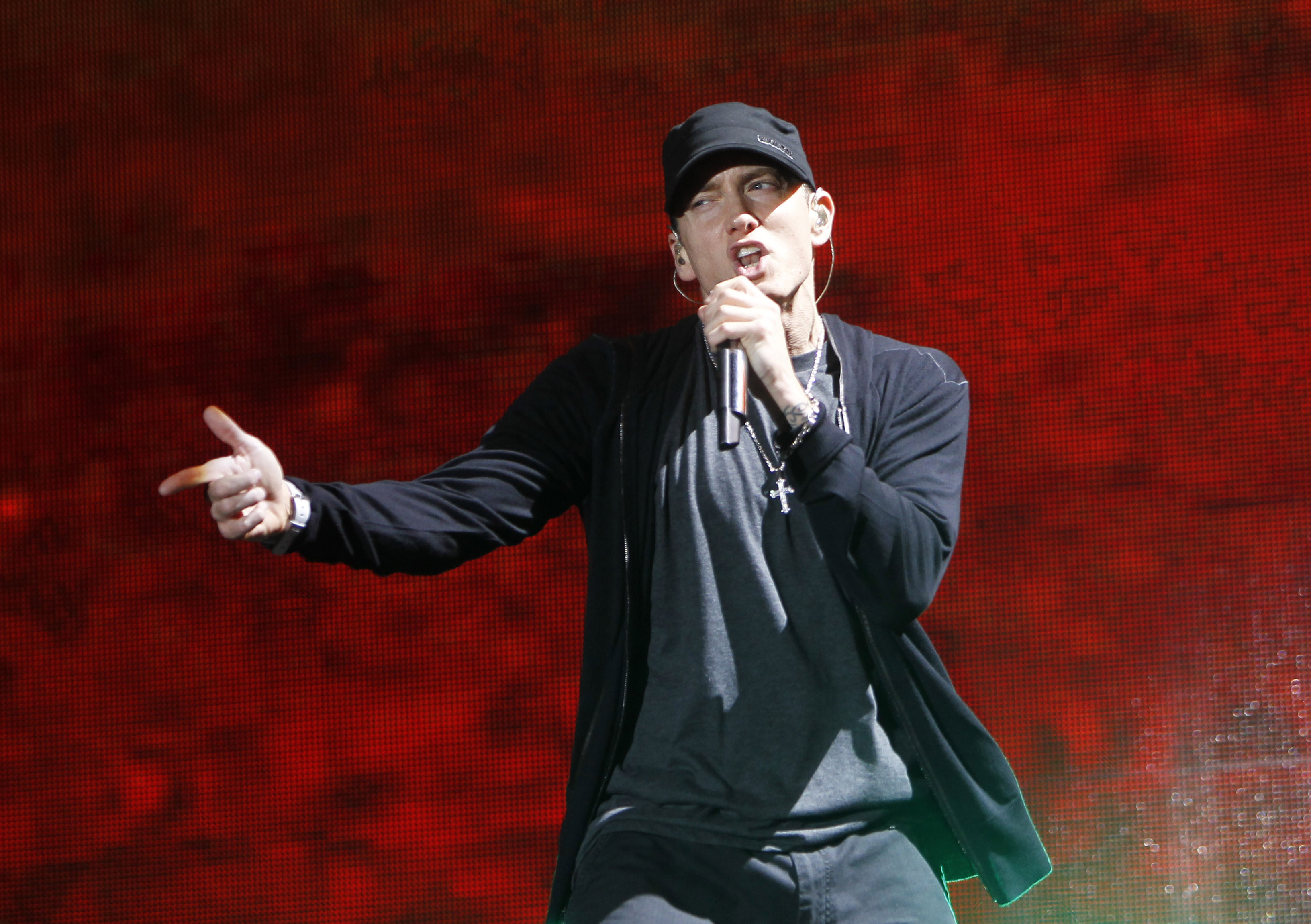Eminem announces new album with manic 8-minute 'Campaign Speech' bashing Trump - Business Insider