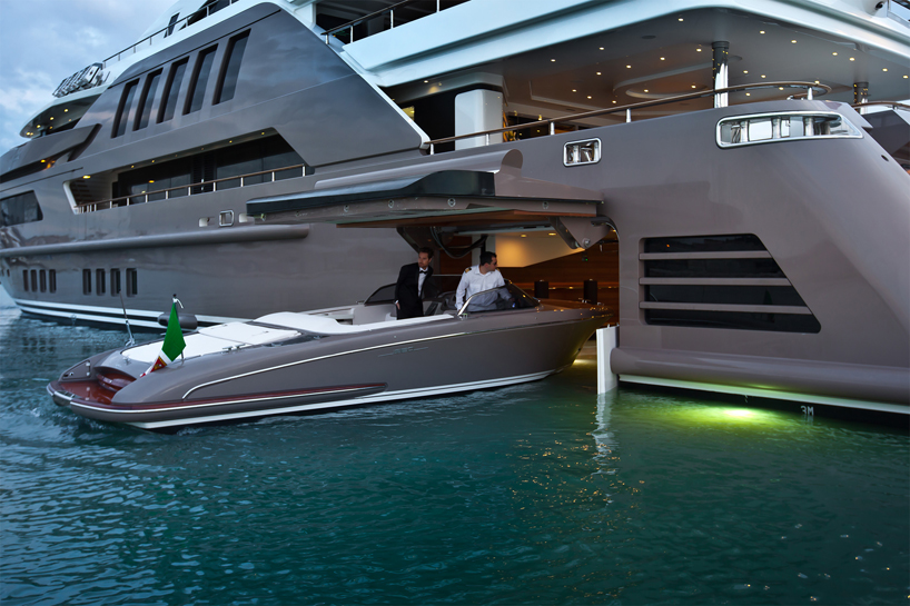 mega-yacht jacht superjacht pronken