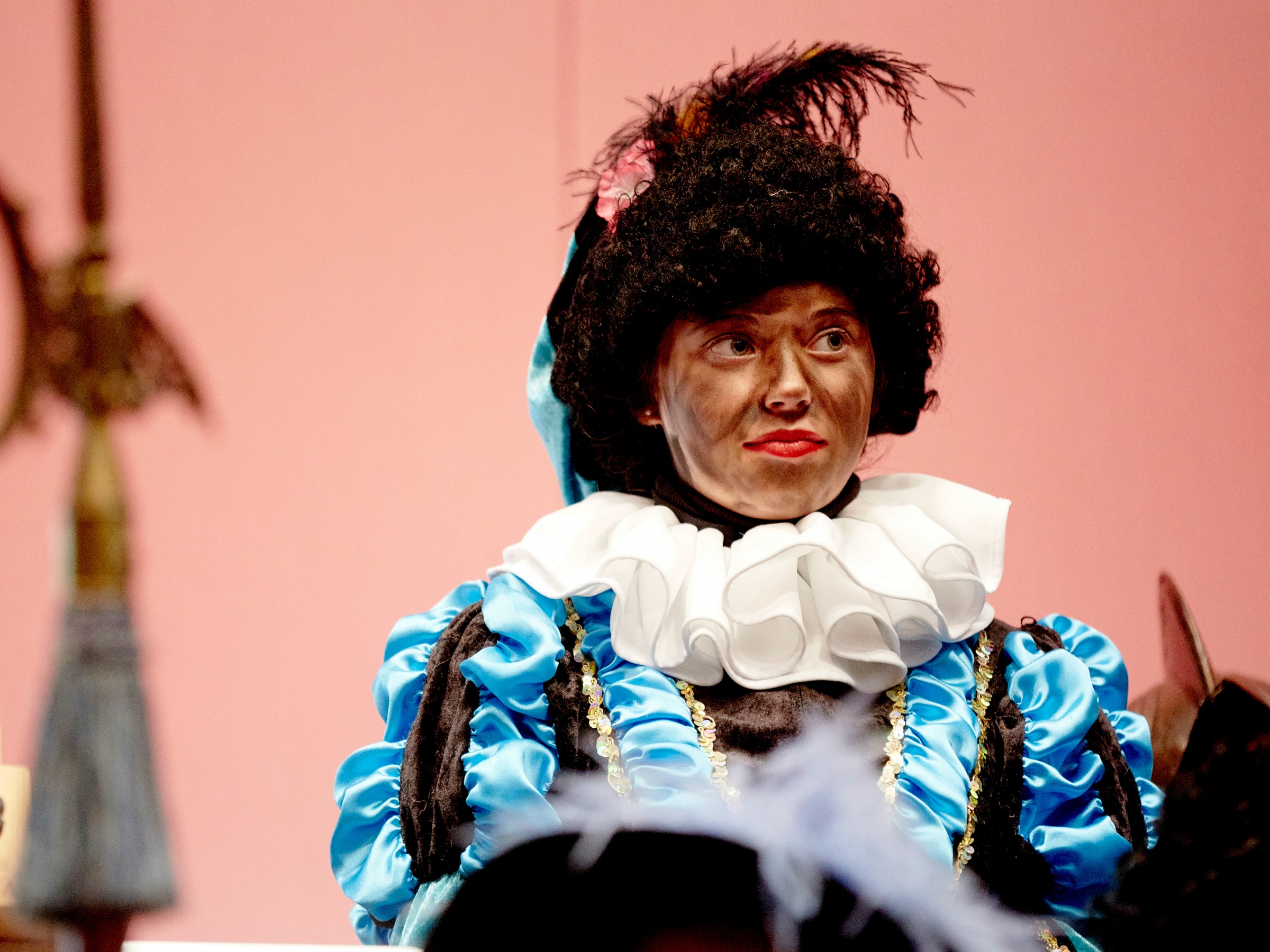 RTL neemt afscheid van Zwarte Piet en zet onder druk