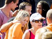 2016-08-23 14:49:44 AMSTERDAM - Estavana Polman en Rafael van der Vaart (R) tijdens de huldiging van TeamNL in de RAI voor de prestaties op de Olympische Spelen in Rio. ANP KOEN VAN WEEL