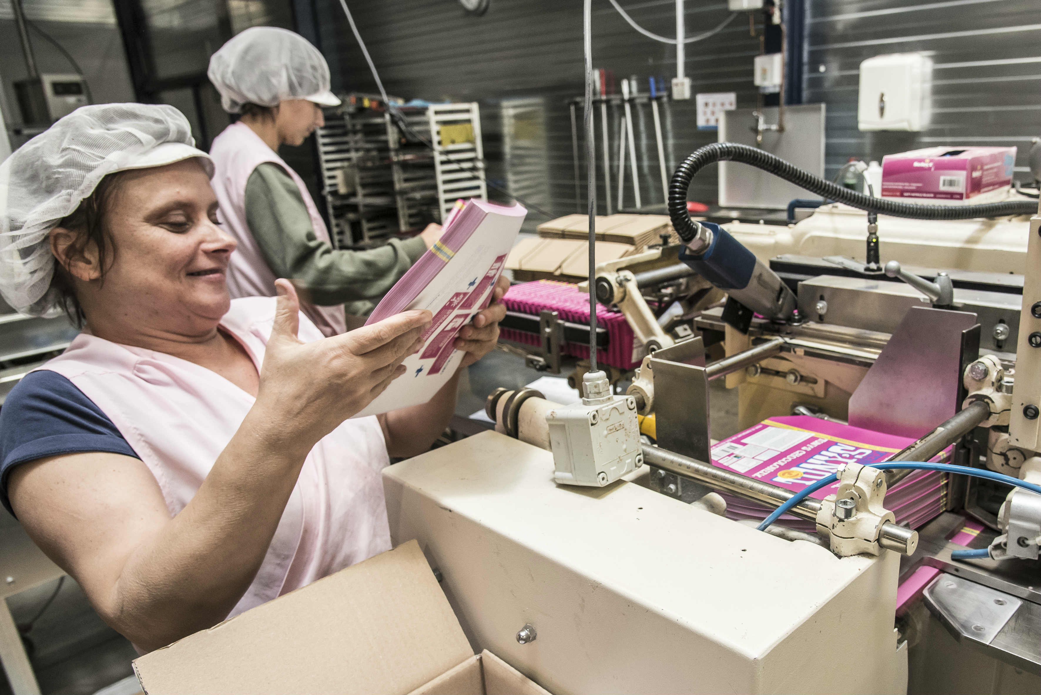 tony's chocolonely perstrip chocolade antwerpen fabriek, chocoladefabriek haven, barry callebaut,