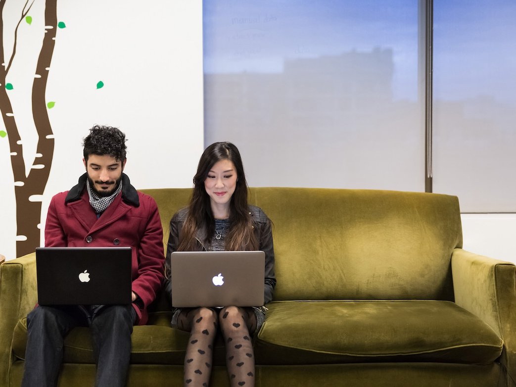 Januari is promotiemaand: zo speel jij jezelf nu al in de kijker bij je baas boss-meeting-work-employee-25