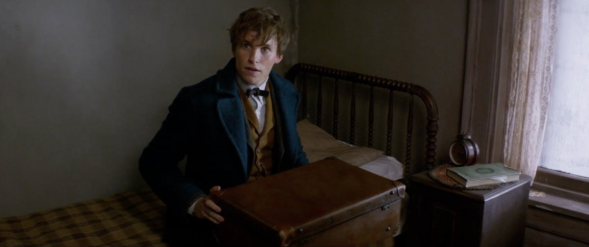 fantastic-beasts-and-where-to-find-them-november-18