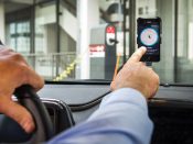 Uber moet opnieuw in de buidel tasten voor overtreding van de taxiwet. De Inspectie Leefomgeving en Transport (ILT) int 650.000 euro bij het bedrijf als restant van een eerder opgelegde dwangsom van 1 miljoen euro voor de inmiddels gestopte dienst UberPOP.