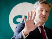 2016-11-16 13:30:01 DEN HAAG - CDA-leider Sybrand van Haersma Buma geeft een toelichting op zijn boek Tegen het cynisme. Voor een nieuwe moraal in de politiek. ANP BART MAAT