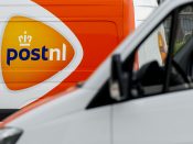 PostNL wijst het finale overnamevoorstel af dat branchegenoot Bpost onlangs op tafel legde. Dat maakte het postbedrijf woensdag bekend. Het besluit om niet met de Belgen in zee te gaan, is unaniem genomen door bestuur en commissarissen.
