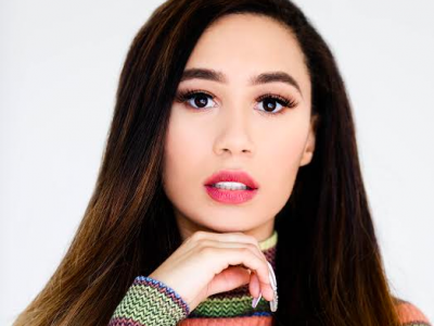 image-421b4ebb07c9b940d557a7fbb7ac80de582b09ff eva gutowski youtube ster geld verdienen inkomsten