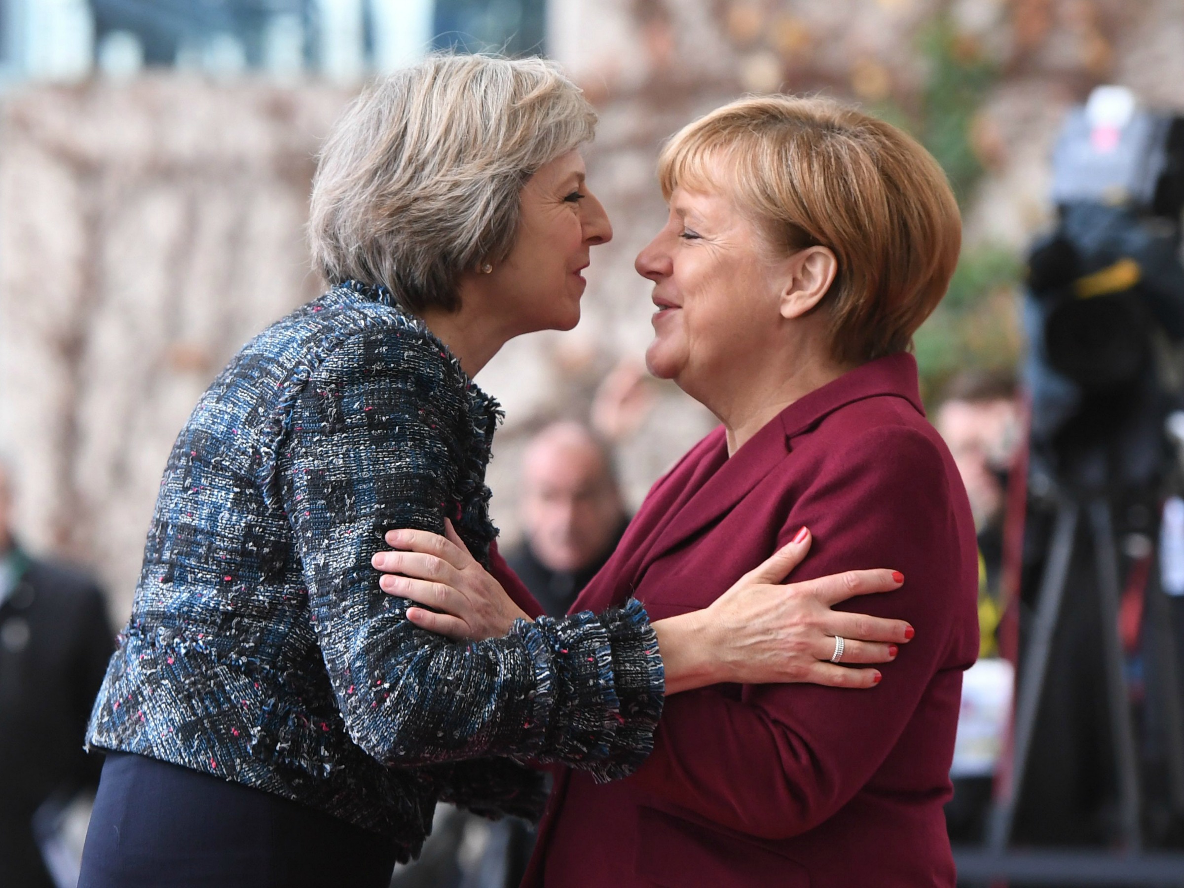 Theresa May en Angela Merkel