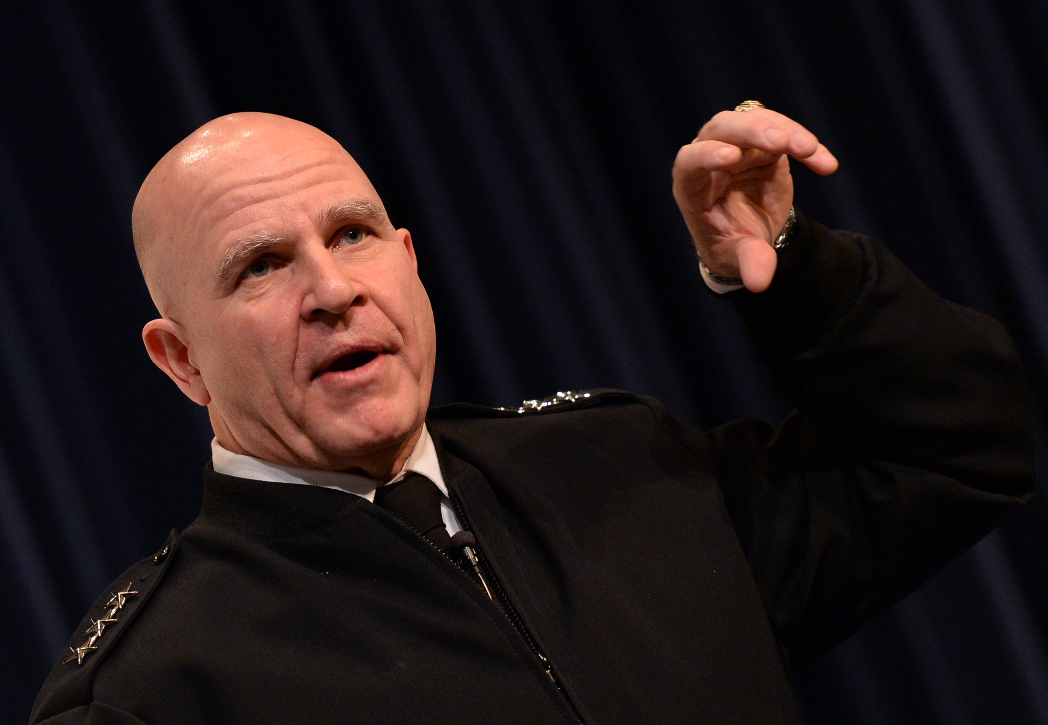 2016-03-22 00:00:00 epa05805854 A handout photo made available by by the Defense Video Imagery Distribution System (DVIDS) on 20 February 2017 shows Lt. Gen. H.R. McMaster, director, Army Capabilities Integration Center, deputy-commanding general, Futures, U.S. Army Training and Doctrine Command, speaking to students, staff, and faculty during a visit to U.S. Naval War (NWC) College in Newport, R.I., USA, 22 March 2016. US President Donald J. Trump announced on 20 February 2017 Lt. Gen. H.R. McMaster would serve as national security advisor. EPA/Chief Mass Communication Specialist James E. Foehl / HO Released by CDR Barbara Mertz, Public Affairs Officer, U.S. Naval War College, (401)841-2220, pao@usnwc.edu via DVIDS HANDOUT EDITORIAL USE ONLY/NO SALES