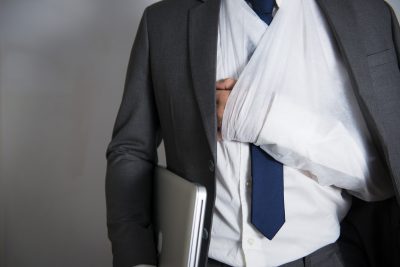 Ziek op het werk arbeidsongeschikt, herkeuring, kosten, werkgever