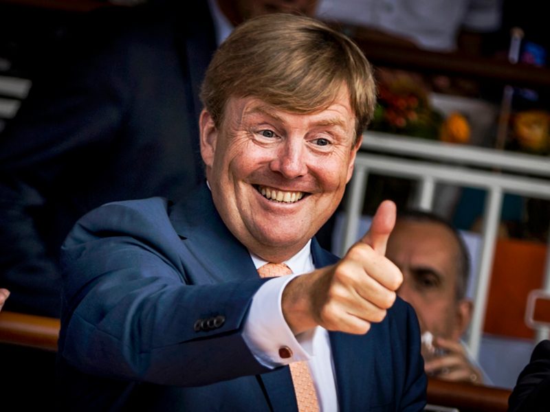 De koning bespotten op Koningsdag? Kijk deze klassiekers van LuckyTV