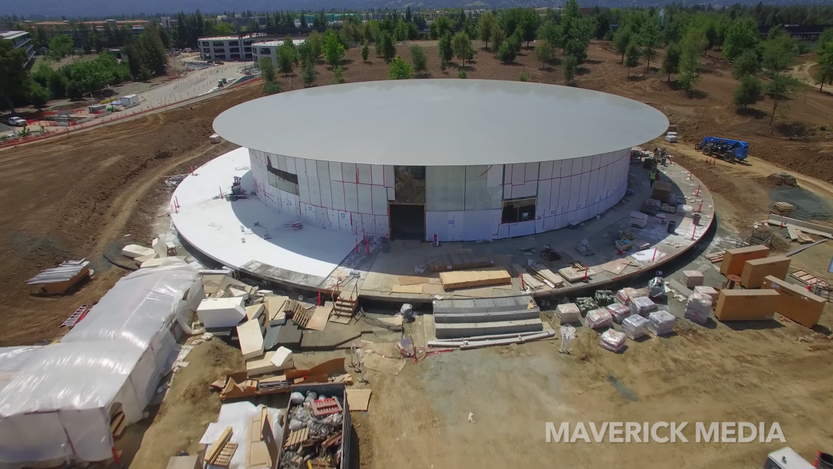 ap steve-jobs-theater-its-not-yet-done-but-apple-plans-to-launch-future-products-in-here