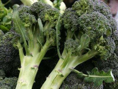 Broccoli koken, stomen, magnetron