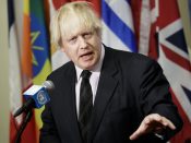2017-03-23 12:31:10 epa05866248 Britain's Secretary of State for Foreign Affairs Boris Johnson talks with reporters at a press conference following a United Nations Security Council (UNSC) meeting at the United Nations (UN) headquarters in New York, New York, USA, 23 March 2017. EPA/JUSTIN LANE