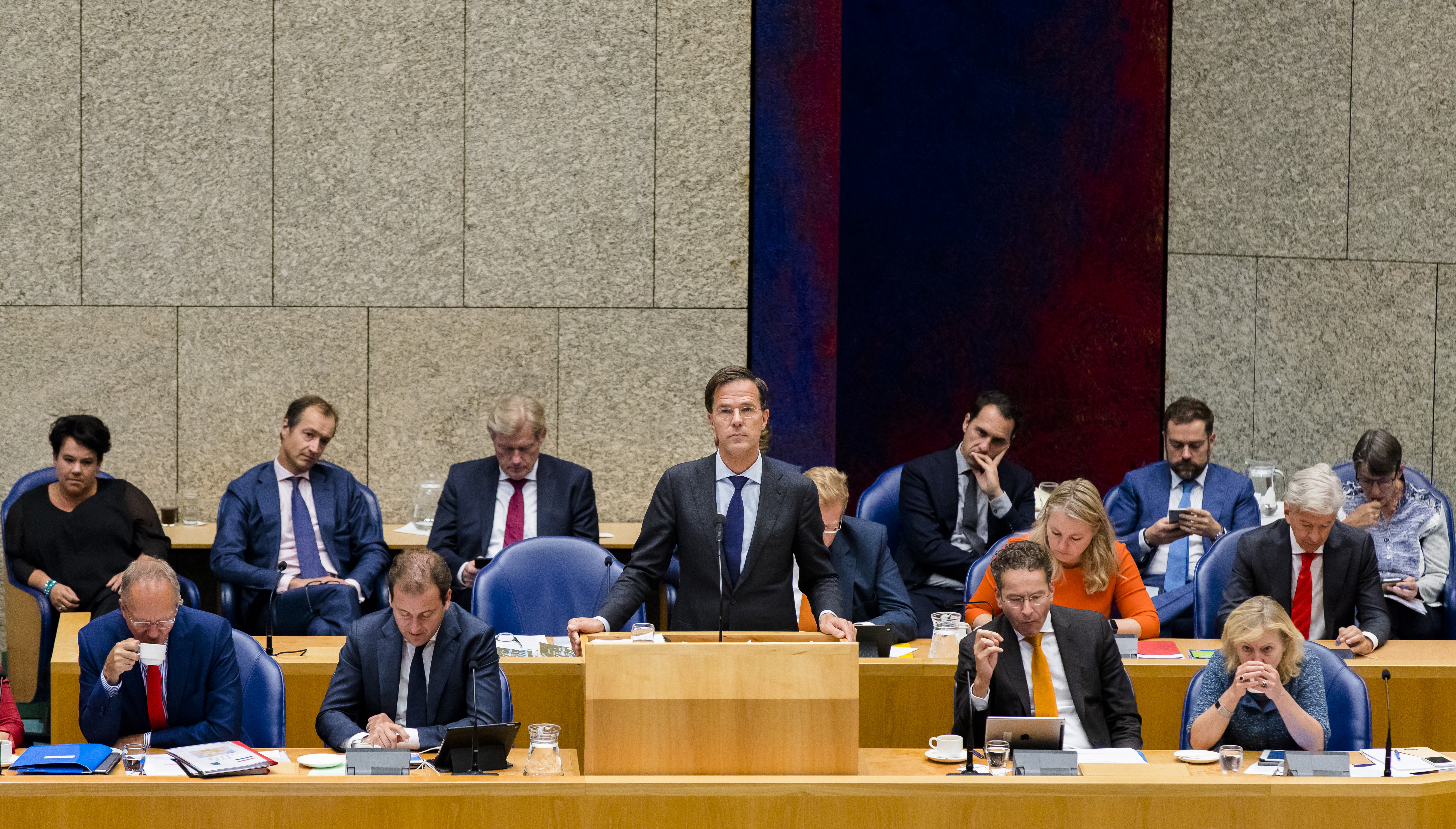 2016-09-22 15:44:09 DEN HAAG - Premier Mark Rutte in debat met de oppositie tijdens de voortzetting van de Algemene Politieke Beschouwingen, die traditioneel volgen op Prinsjesdag. ANP BART MAAT