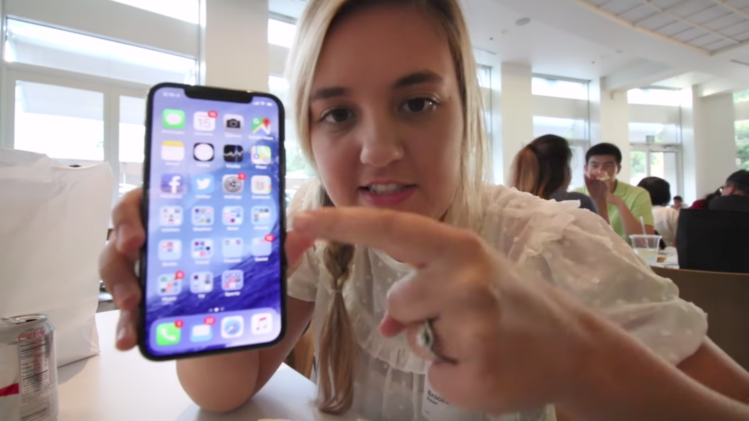 iphone x apple ontslagen brooke peterson