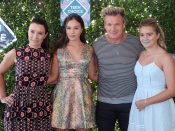 Gordon Ramsay met zijn vrouw Tana en dochters Megan en Holly.