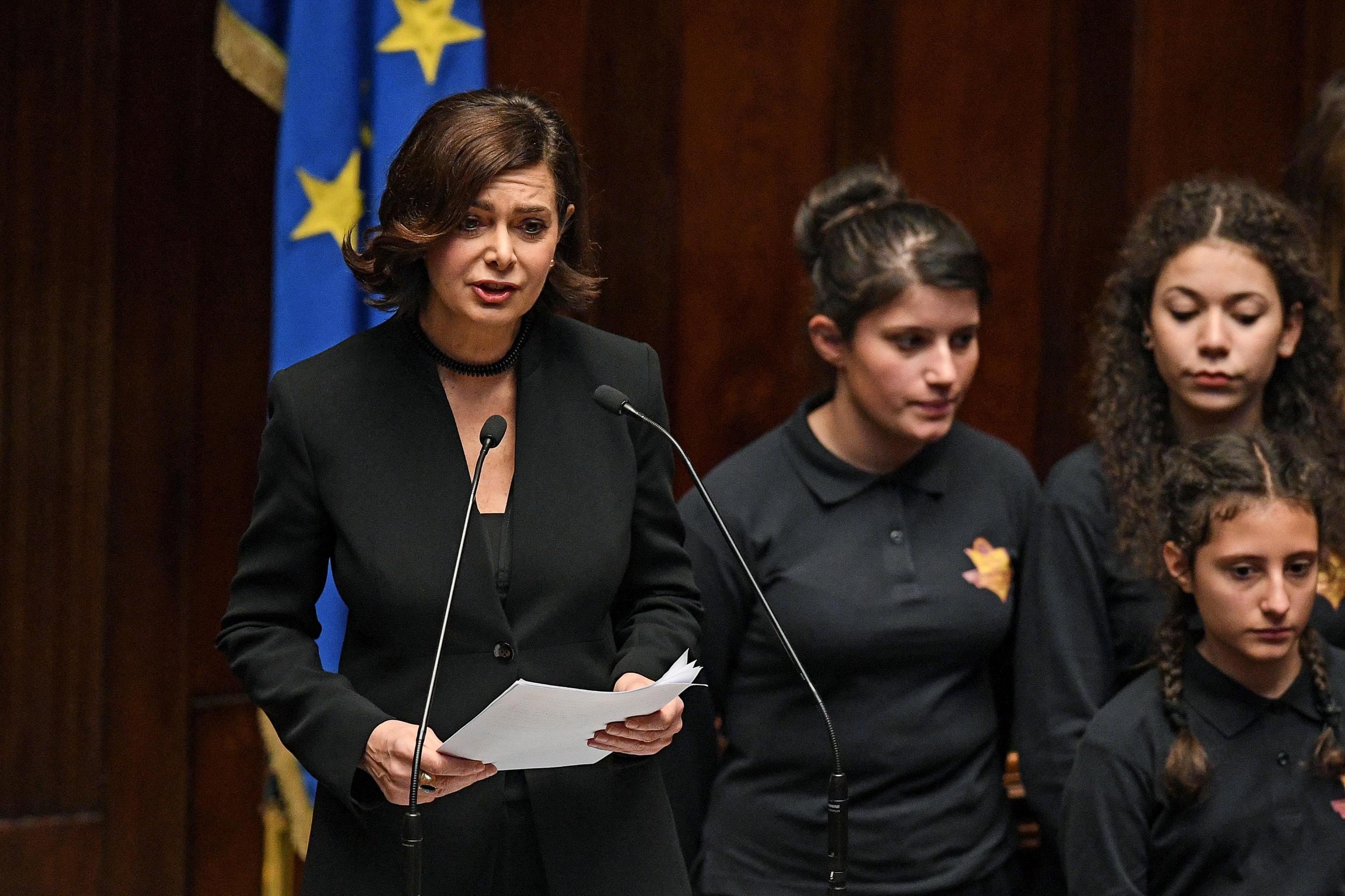 2017-02-10 13:07:59 epa05782546 President of the Italian Chamber of Deputies, Laura Boldrini (L) speaks, during the ceremony to commemorate the so-called Foibe killings, in the Italian Chamber of Deputies for in Rome, Italy, 10 February 2017. At the end of World War II, Yugoslav partisans killed some 15,000 Italians in the northern Italian regions Venezia Giulia, Istria and Dalmatia. EPA/ALESSANDRO DI MEO
