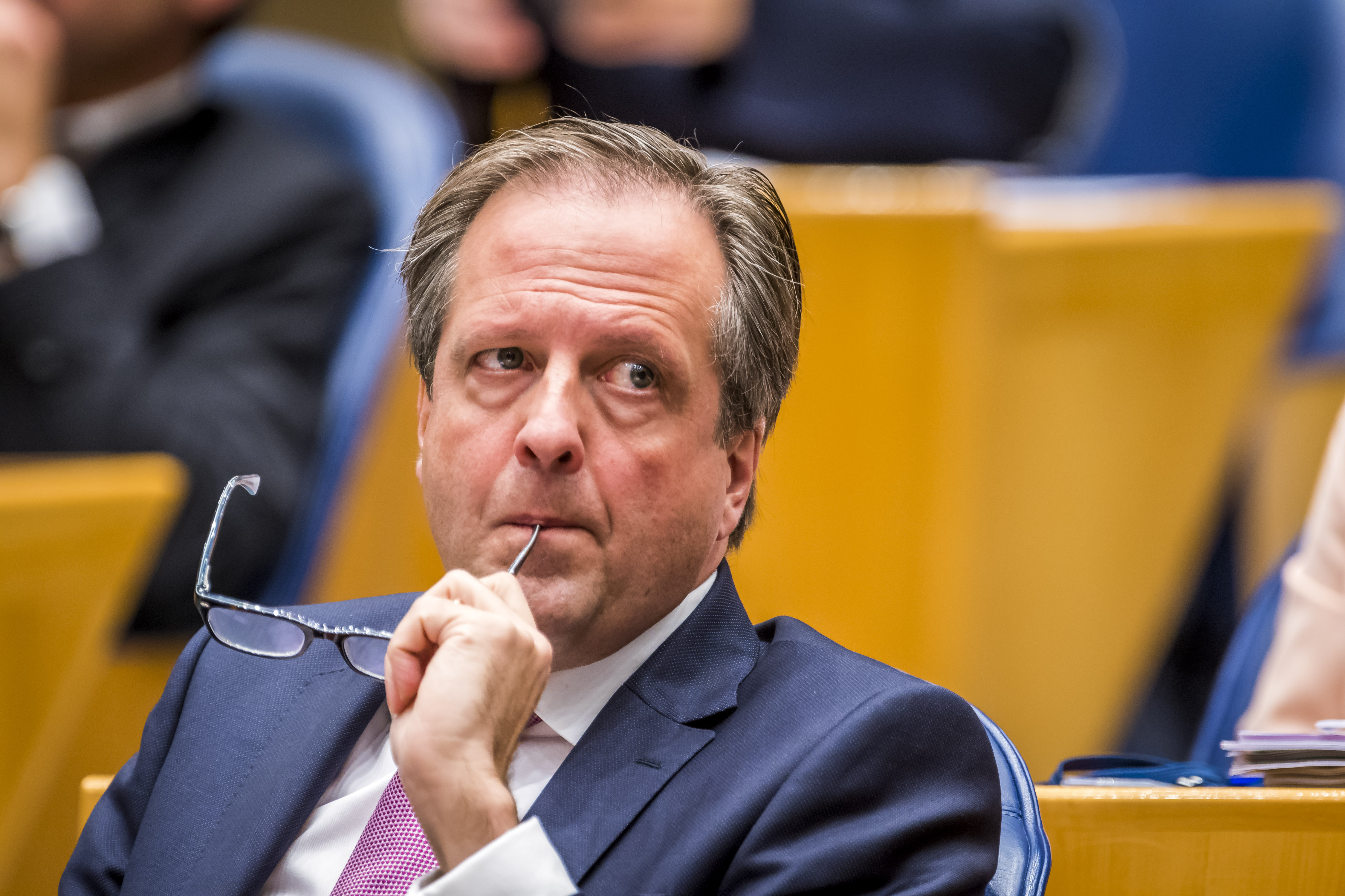 2017-11-01 11:35:35 DEN HAAG - Alexander Pechtold (D66) tijdens een plenair debat in de Tweede Kamer over de regeringsverklaring. ANP LEX VAN LIESHOUT
