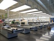 2017-06-06 09:37:34 epa06013727 The checkout area of a Lidl supermarket near completion and set to open in Culpeper, Virginia, USA, 06 June 2017. The German supermarket chain plans on opening its first 9 stores in the US on 15 June and will open up to 100 by the end of summer. EPA/SHAWN THEW