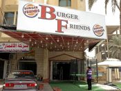 Burger & Friends in Irak. Foto: AP Photo/Karim Kadim