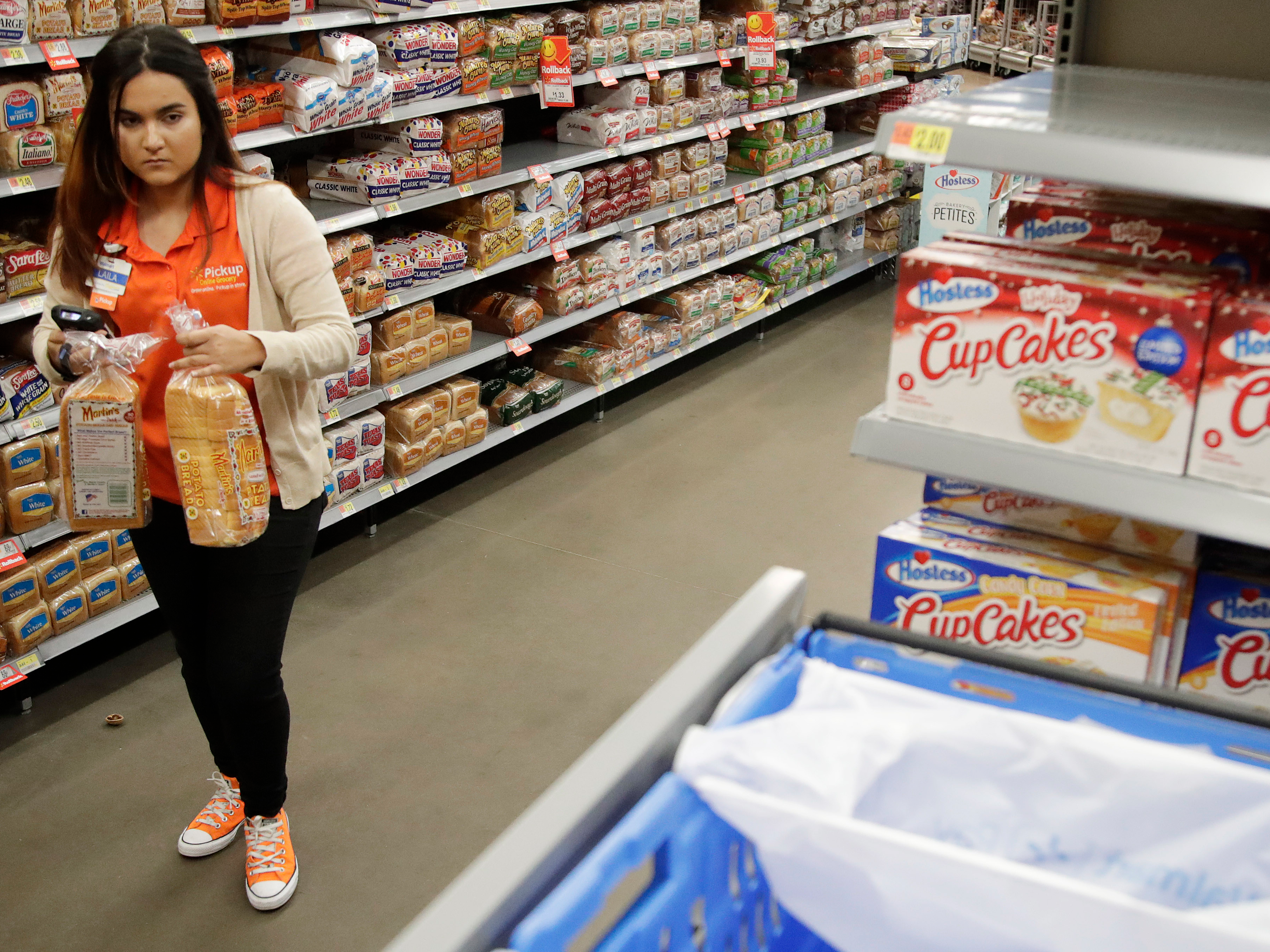 Women Exposing Themselves At Walmart