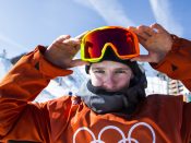 2018-02-07 06:39:21 PYEONGCHANG - Snowboarder Niek van der Velden tijdens een training op Phoenix Snowpark in voorbereiding op de Olympische Winterspelen van Pyeongchang. ANP VINCENT JANNINK