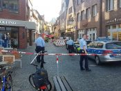 2018-04-07 17:15:08 epa06652587 Policemen stand at a barricade to the inner city of Muenster, Germany, 07 April 2018. According to the police, a man in Muenster drove into a crowd and then killed himself. In the incident, several people were injured and killed. EPA/NORD-WEST MEDIA