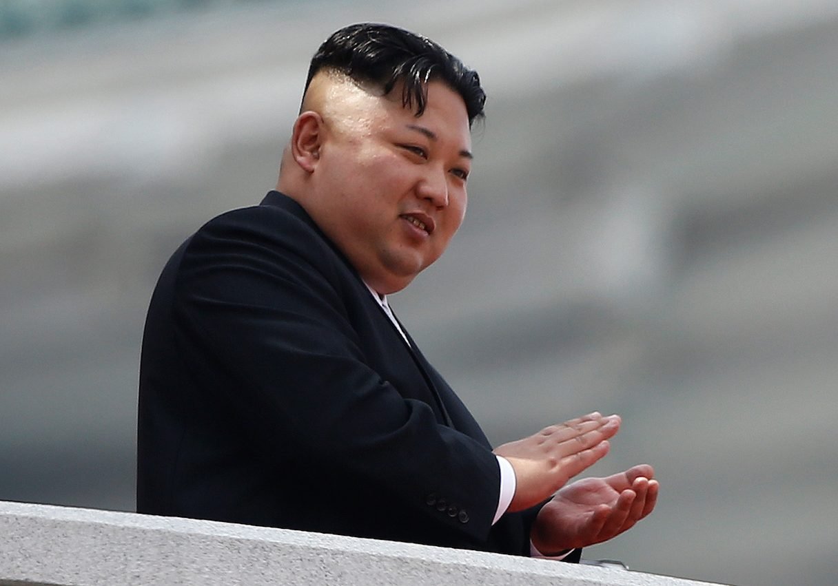 kim jong-un noord-korea vliegtuig ontmoeting donald trump