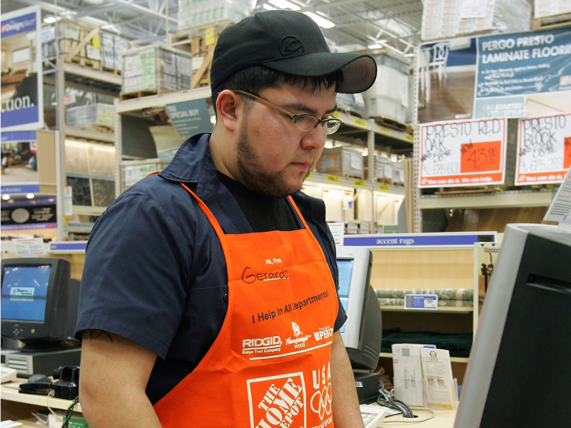  Home Depot employees  share 10 insider facts many shoppers 