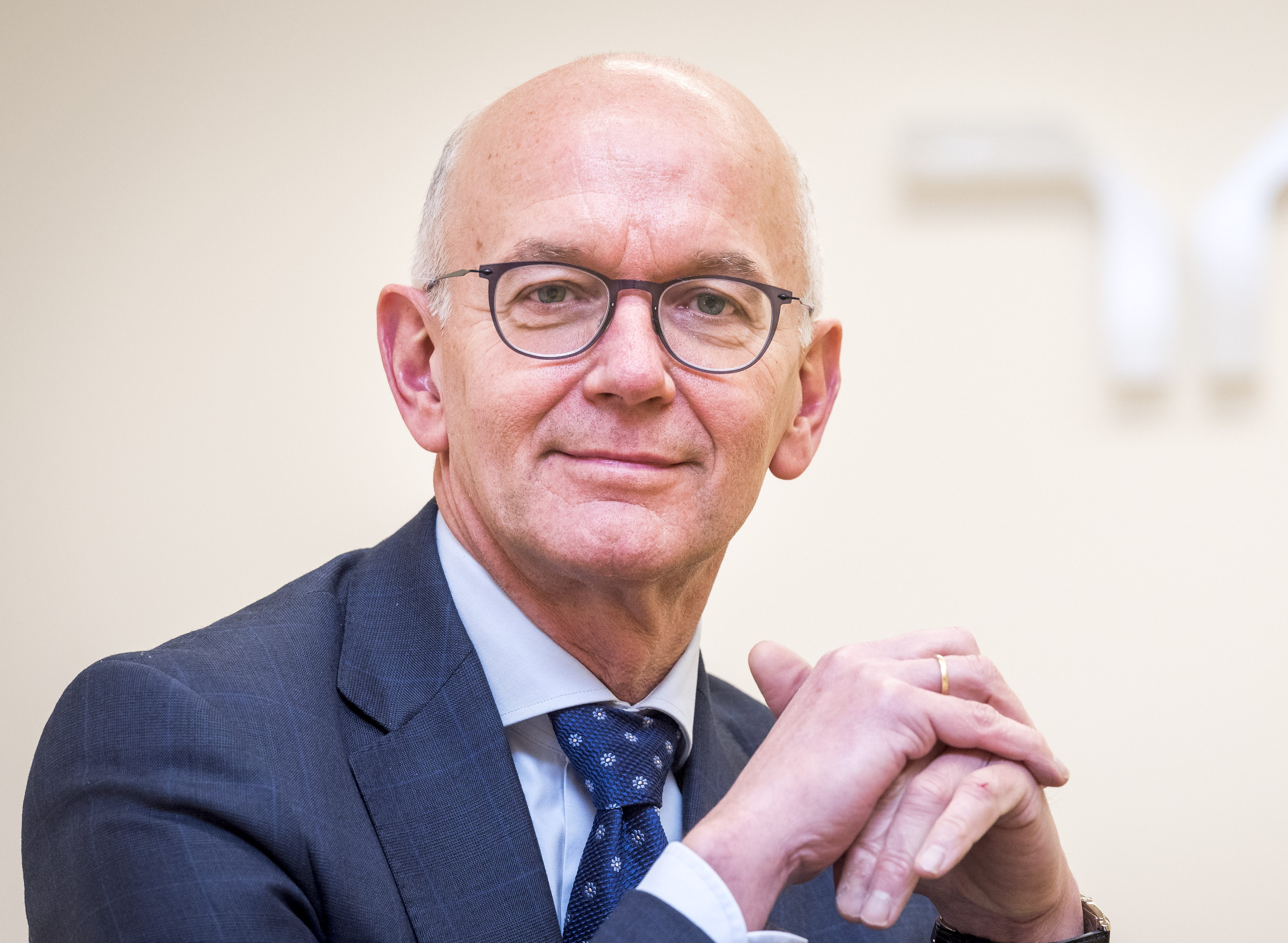 Portret van Jacques van den Broek CEO van uitzendbureau Randstad.