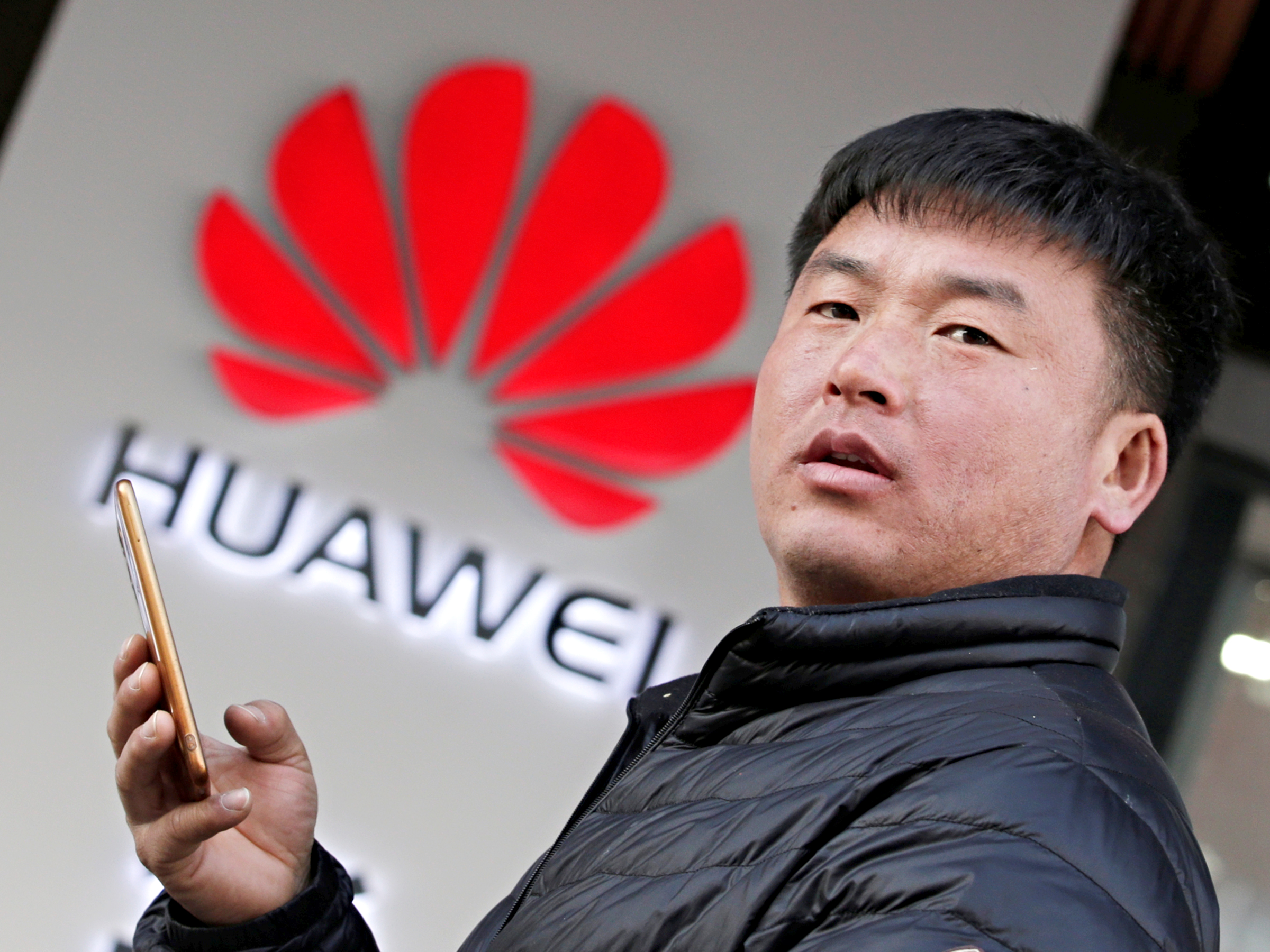 Het Chinese telecombedrijf Huawei is opgericht in 1987.